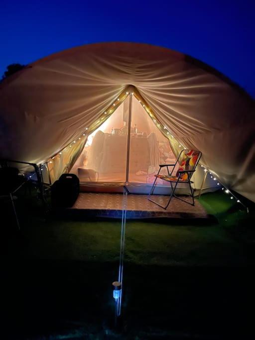 特鲁罗 Cox Hill Glamping Badger酒店 外观 照片